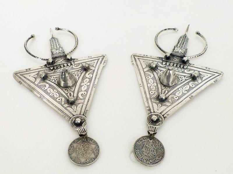 Fibule amazigh en argent